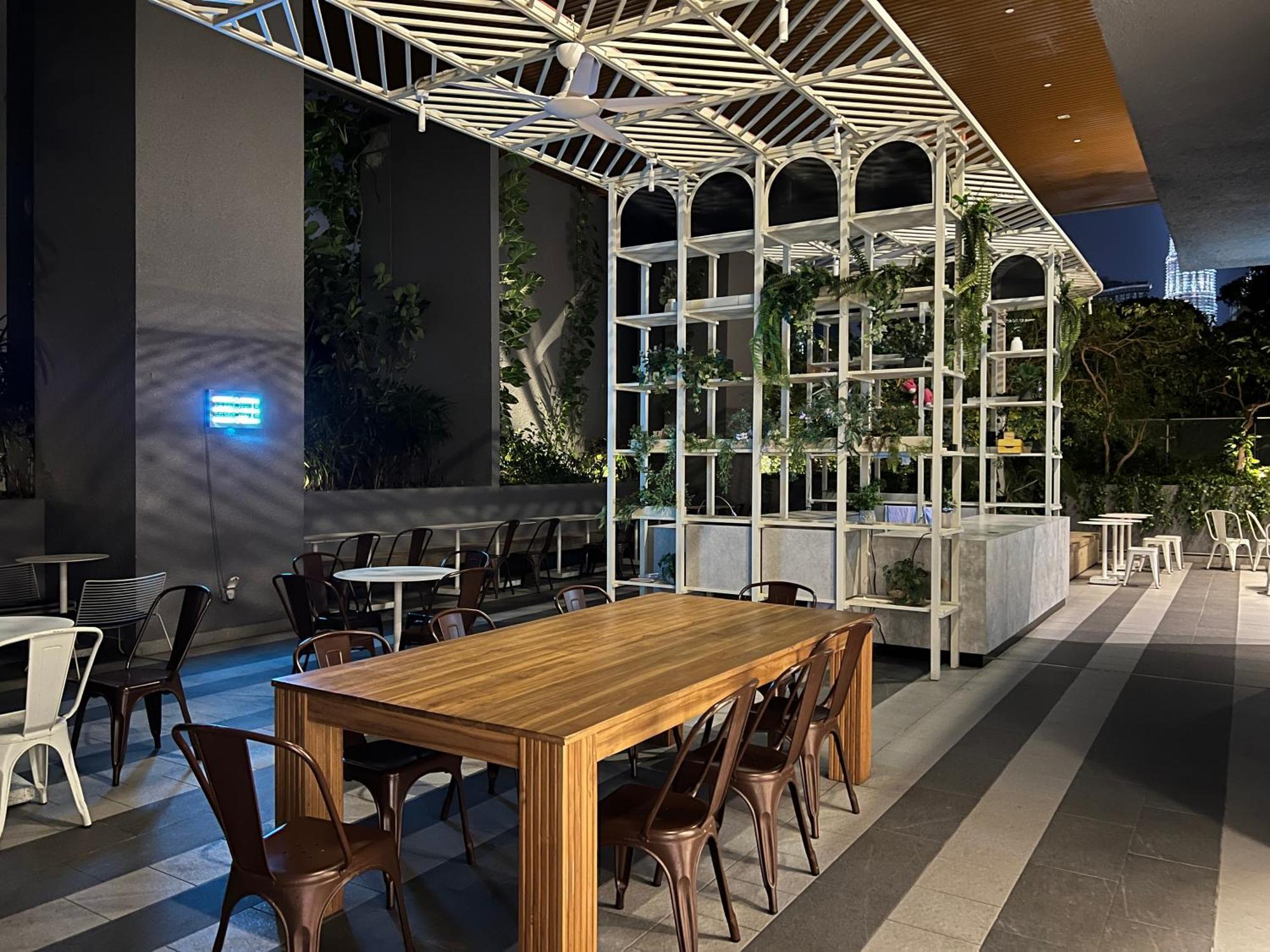 Апартаменты Klcc View,5 Mins To Kl Tower Куала-Лумпур Экстерьер фото